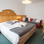 酒店 Vallee Blanche 库马约尔
