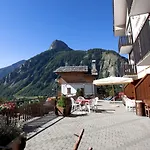 Vallee Blanche