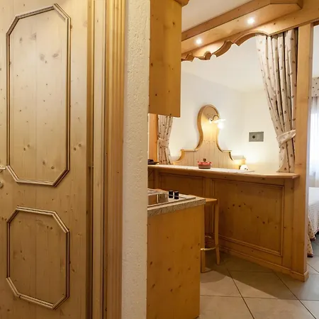 Hotel Vallee Blanche 3*
