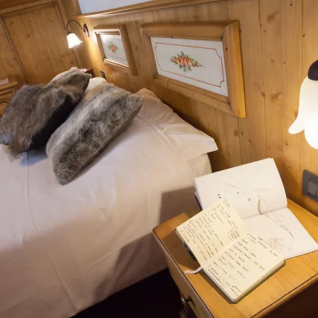 Vallee Blanche מלון