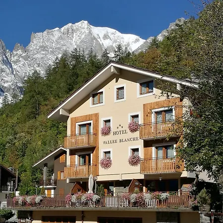 Vallee Blanche Hotel 3*
