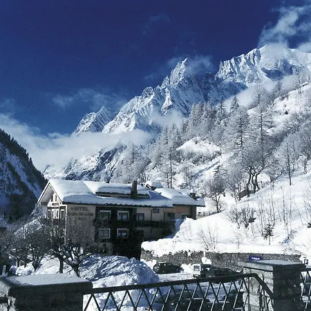 Vallee Blanche فندق